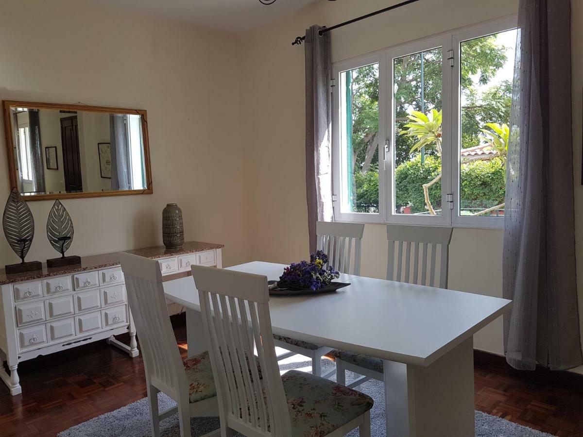 Villa Cosy Nook Funchal  Buitenkant foto